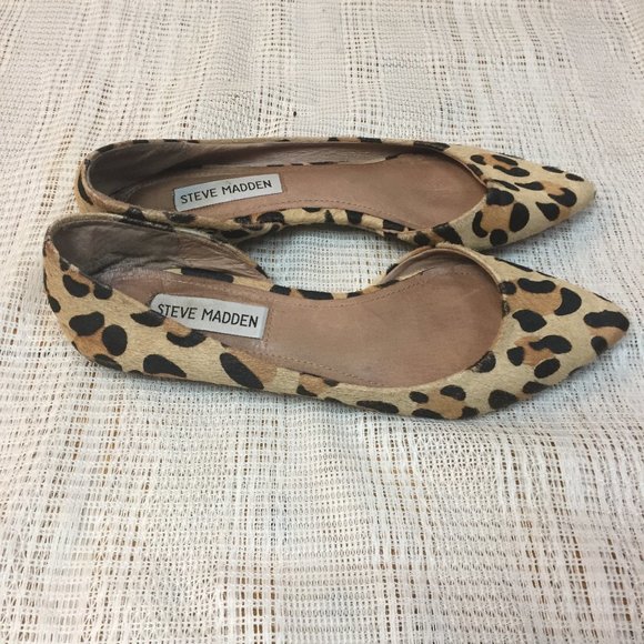 Steve Madden Elusion Calf Hair Leopard Flats - Picture 2 of 6